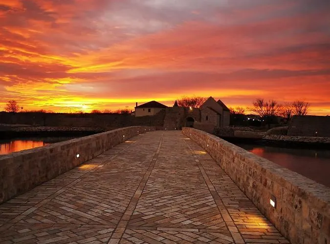 Διαμέρισμα Sunrise Nin