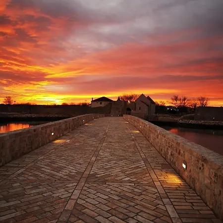 Appartamento Sunrise Nin